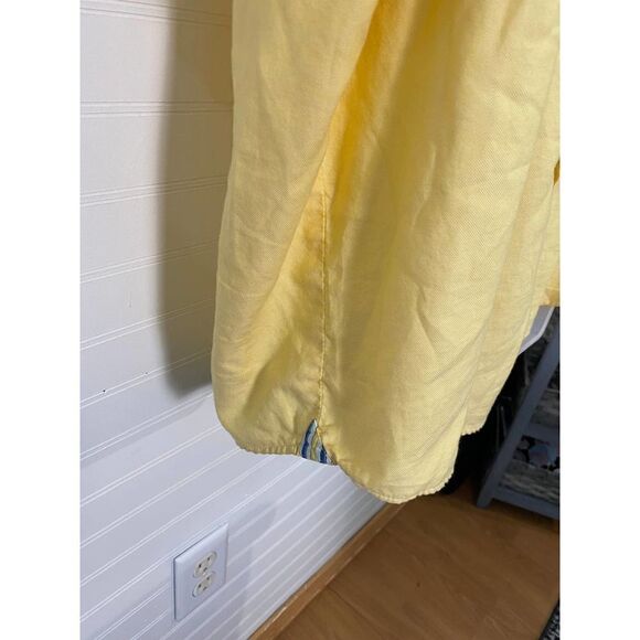 Arturo Calle Yellow Collared Button Down Shirt - Picture 2 of 6